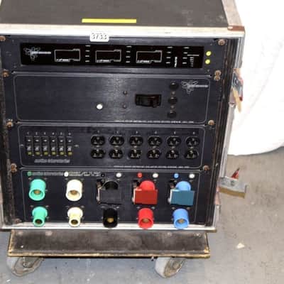 MOTION LAB POWER DISTRO 200 AMP PACKAGE W/CASE #3733 (ONE) image 2