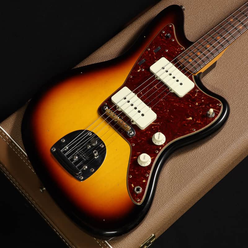 Fender Custom Shop 1962 Jazzmaster Journeyman Relic 3-Color Sunburst [CZ565598] (06/22) image 1