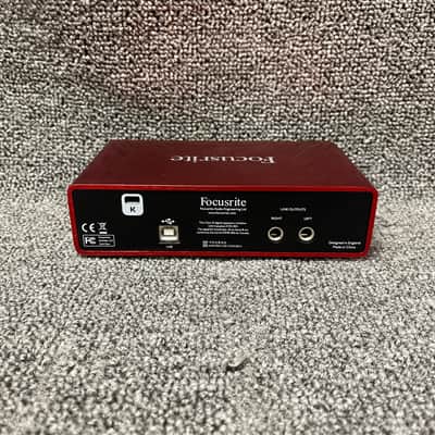 Focusrite Scarlett 2i2 USB Recording Interface image 4