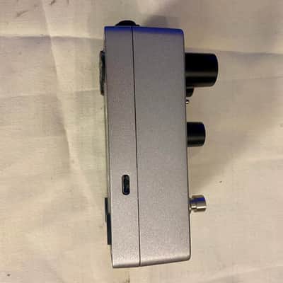 Universal Audio Teletronix LA-2A Studio Compressor Pedal - Silver/gray Metallic Finish image 3