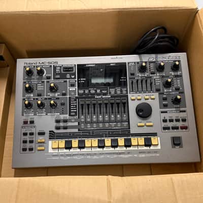 Roland MC-505 Groovebox 1998 - 2002 - Gray image 1