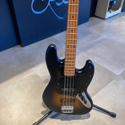 Squier 40th Anniversary Vintage Edition Jazz Bass 2022 - Present - Satin Wide 2-Color Sunburst image 4