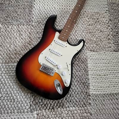 E-E-Gitarre Guitar ST Sunburst image 2