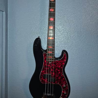Fender CUSTOM P BASS 1992 - BLACK AND RED image 1