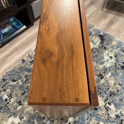 Acoustic Remedy ClimaCase - Rectangle Wall Case with UV Filtering Glass 2015 - Walnut image 5