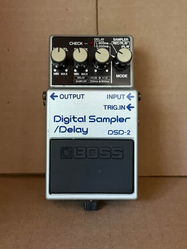 Boss DSD-2 Digital Delay Sampler Pedal | Reverb