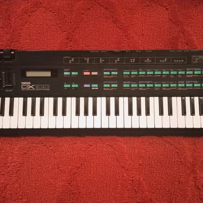 Yamaha DX100 Programmable Algorithm Synthesizer 1985 - Black