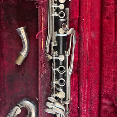 Selmer Bundy Alto clarinet, with case. Made in USA imagen 1