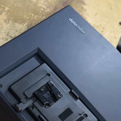 Datavideo HRS-30 Hand Carry Recorder System HD Recorder / Monitor Line w/Adapter image 19