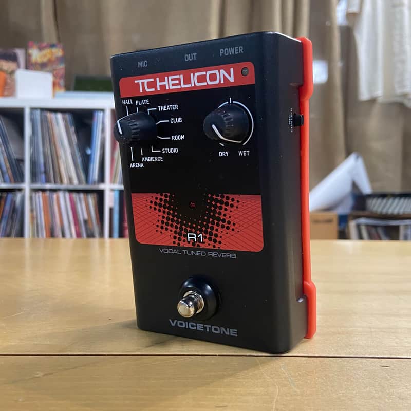 TC Helicon VoiceTone R1 | Reverb