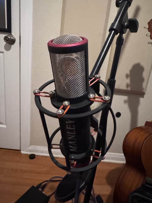 Manley Labs Reference Cardioid Large Diaphragm Tube Condenser Microphone