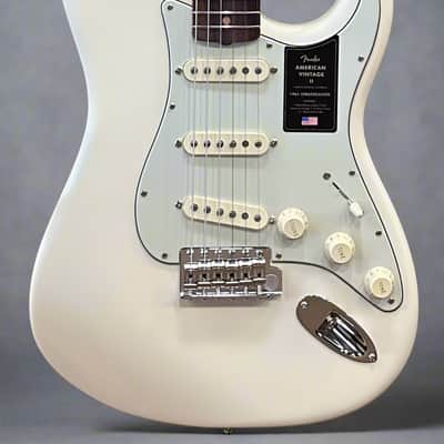 Fender American Vintage II 1961 Stratocaster - Olympic White image 2