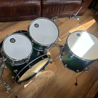Natal Cafe Racer drum set satin green burst image 7