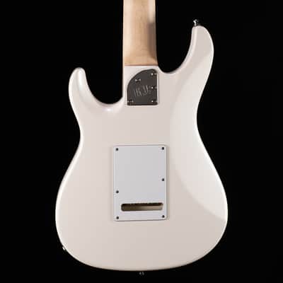ESP Custom Shop Syu Snapper 7-String Pearl White Metallic w/ Seymour Duncan Alpha/Omega Pickups image 3