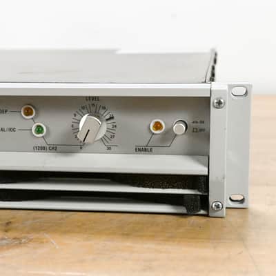 Crown Macro-Tech 36x12 2-Channel Power Amplifier CG015TW image 2