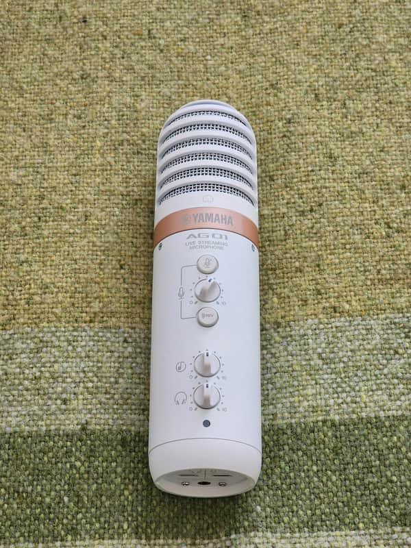 Yamaha AG01 Streaming Loopback Audio USB Microphone --- EXCELLENT image 1