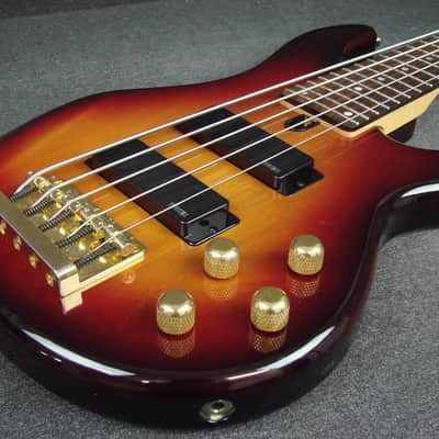 Yamaha BBG5S Bass Guitar 5 String Active image 3
