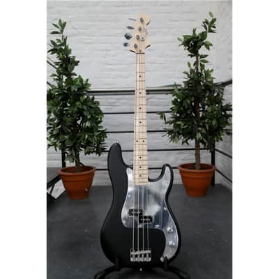 FENDER Precision Bass Steve Harris 50th Anniversary Limited image 3