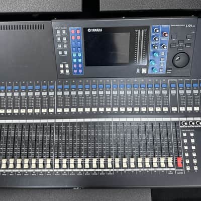 Yamaha LS9-32 32-Input Digital Mixing Console in Calzone Roadcase w/Wheels #7308 image 3