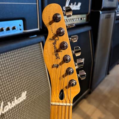 Fender -  LEFTY Player Telecaster (Maple- 3TSB) w/ Fender Tweed HD Case (2018)- USED image 9