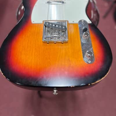 Fender American Standard Telecaster 60th Anniversary w/OHSC  2011 - 3 Tone Sunburst image 7