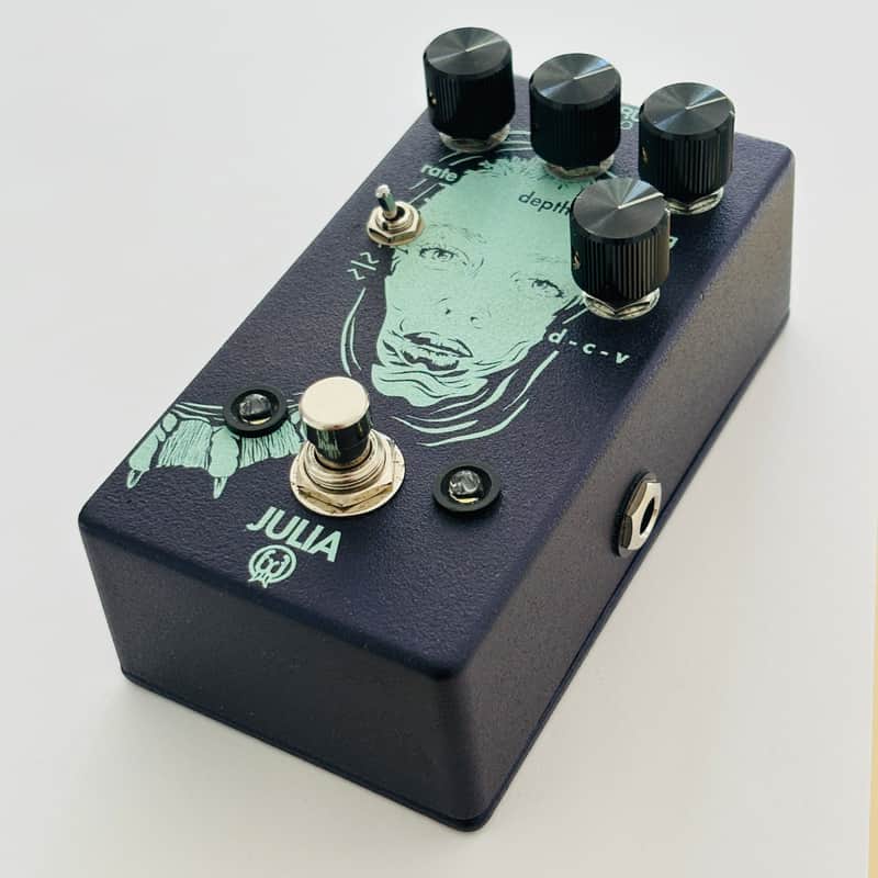 Walrus Audio Julia Chorus / Vibrato | Reverb Canada