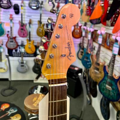 Fender American Vintage II 1961 Stratocaster®, Rosewood Fingerboard, Olympic White image 13