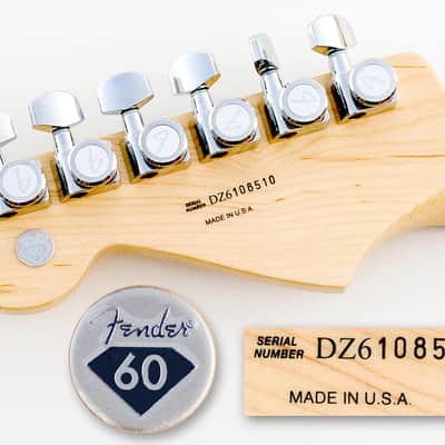 FENDER 60TH ANNIVERSARY DELUXE HSS STRATOCASTER LSR NUTSAMARIAN COBALT STRAT image 5
