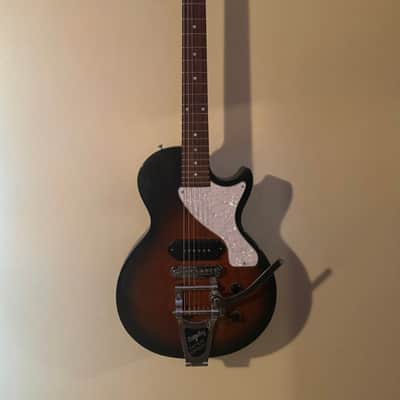 Gibson Les Paul Junior 2005 - Sunburst - Excellent image 2
