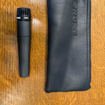 Shure SM57 Cardioid Dynamic Microphone w/Original Pouch - Excellent Condition image 1