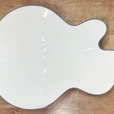 Gretsch G6136T-MGC Michael Guy Chislett Signature Falcon Hollow Body Guitar - Vintage White image 5