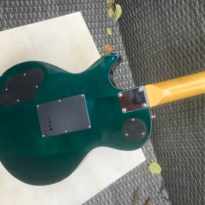 Hyundai Les Paul with Tremolo futuristic model Vintage 80’s floyd rose style Korea ? japan? image 15