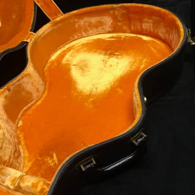 Gibson Super 400 18" Vintage case 1950-1960's Excellent + image 17