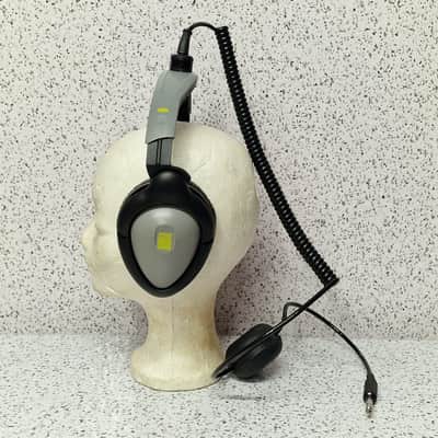 90s Vintage Headphones Sennheiser HD 270 image 8