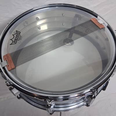 Pearl  Model 4414 Chrome Over Steel 5.5x14" Snare MIJ  Early '80s New Heads image 8