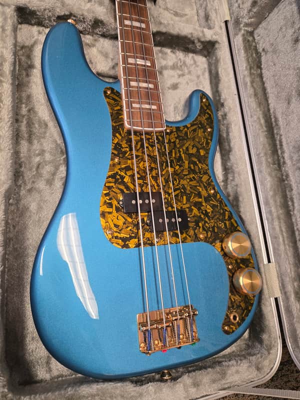 Squier 40th Anniversary Gold Edition Precision Bass | Reverb