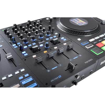 RANE DJ PERFORMER 4 canaux, plateaux motorisés, stems Serato, 16 pads image 7