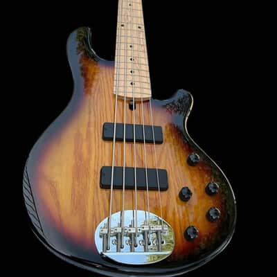 Lakland Skyline 55-01 - Sunburst image 2