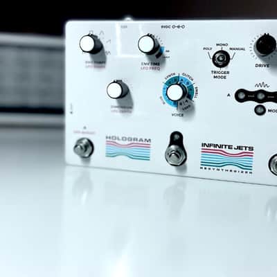 Hologram Electronics Infinite Jets Resynthesizer | Reverb