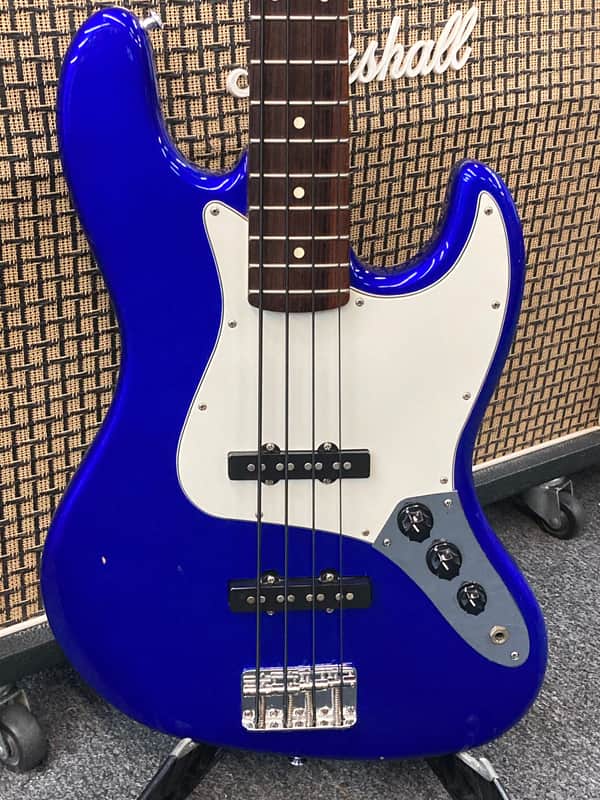 Fender Standard Jazz Bass with Rosewood Fretboard - 2001 - Midnight Blue image 1