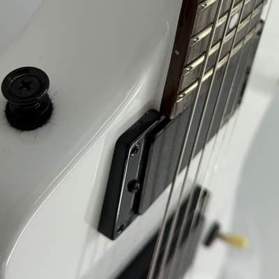 Used Epiphone ’84 Explorer Alpine White with EMG Active Pickups Bild 8