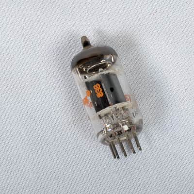 Amperex 12AX7 / ECC83 Preamp Tube – Made in Holland – Tests Strong image 4
