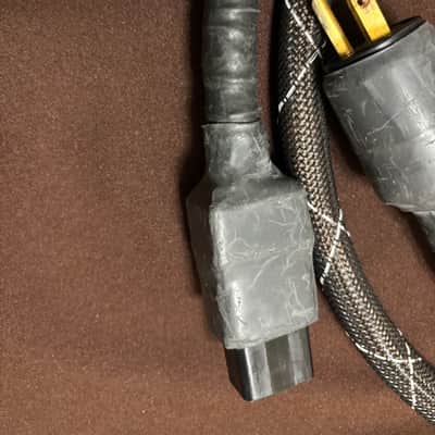 Balanced Power Technologies BPT L-9 Super Shielded 20 Amp power cord, 9 AWG, 6 ft — Reference-Level AC Cable image 3