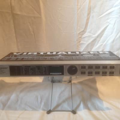 Behringer Virtualizer DSP 1000 image 2