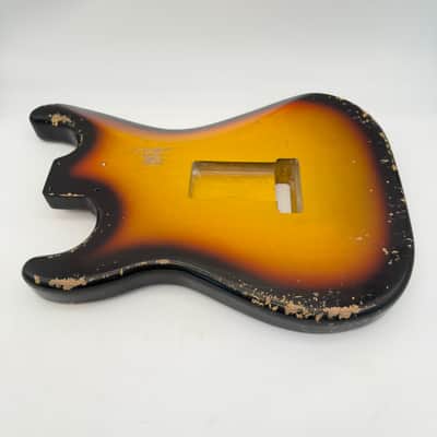 MJT Stratocaster Body Alder Relic Nitro 3-Tone Sunburst Light mjt6656 image 6