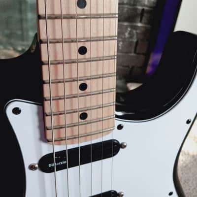 Fender Artist Series Billy Corgan Stratocaster image 8