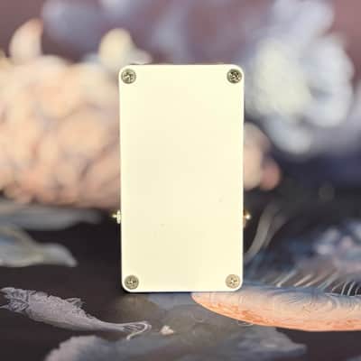 Mid-Fi Electronics Country Fuzz *Free Shipping in the US* image 2