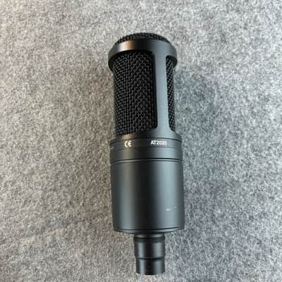 Audio-Technica AT2020 Large Diaphragm Cardioid Condenser Microphone 2010s - Black image 3