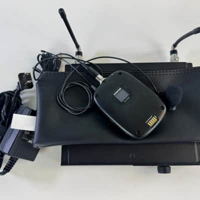 dbx SLXD4 G58 Wireless System with SLXD1 Lavalier Pack and Microphone 470-514 MHz image 6