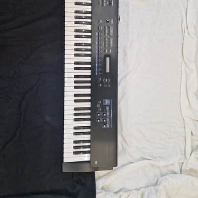 Roland Juno-D